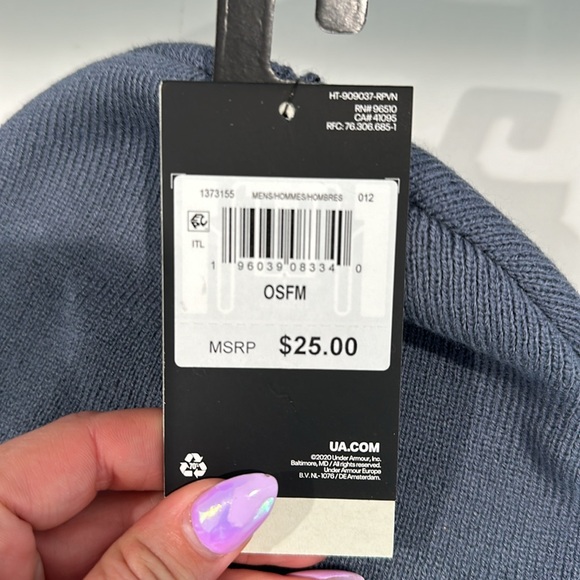 Under Armour Beanie Hat One Size Fits All Classic Fold Over Cuff blue- NWT - Picture 4 of 4